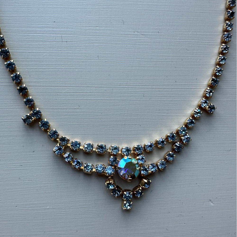 1950s Vintage Aurora Borealis Blue Choker Necklace Gold Tone Bridgerton Regency